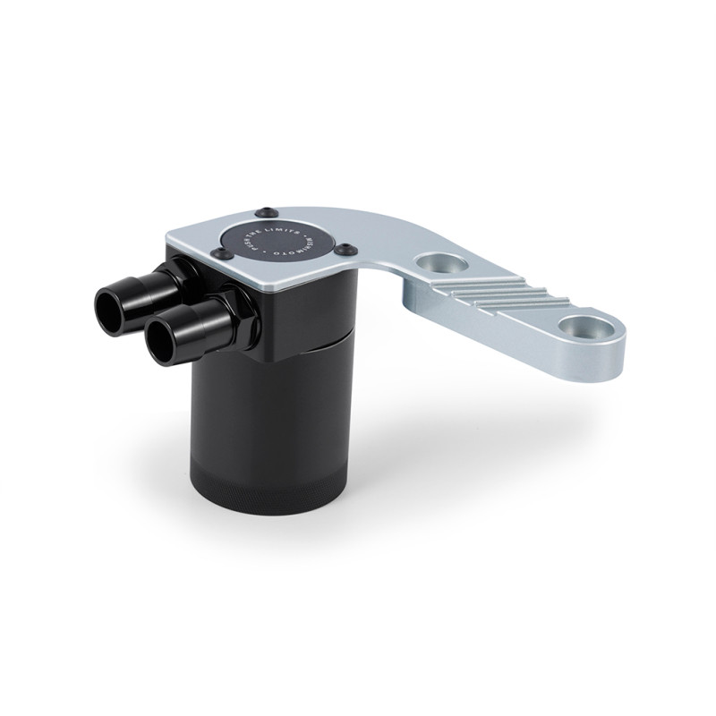 Mishimoto 15-20 BMW F8X M3/M4 Baffled Oil Catch Can - Silverstone - MMBCC-F80-15CSS User 1