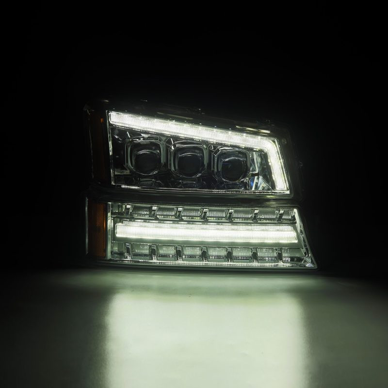 AlphaRex 03-06 Chevy Silverado 1500/2500HD/3500HD/Avalanche Chrome NOVA LED Proj Headlights - 880255 User 2
