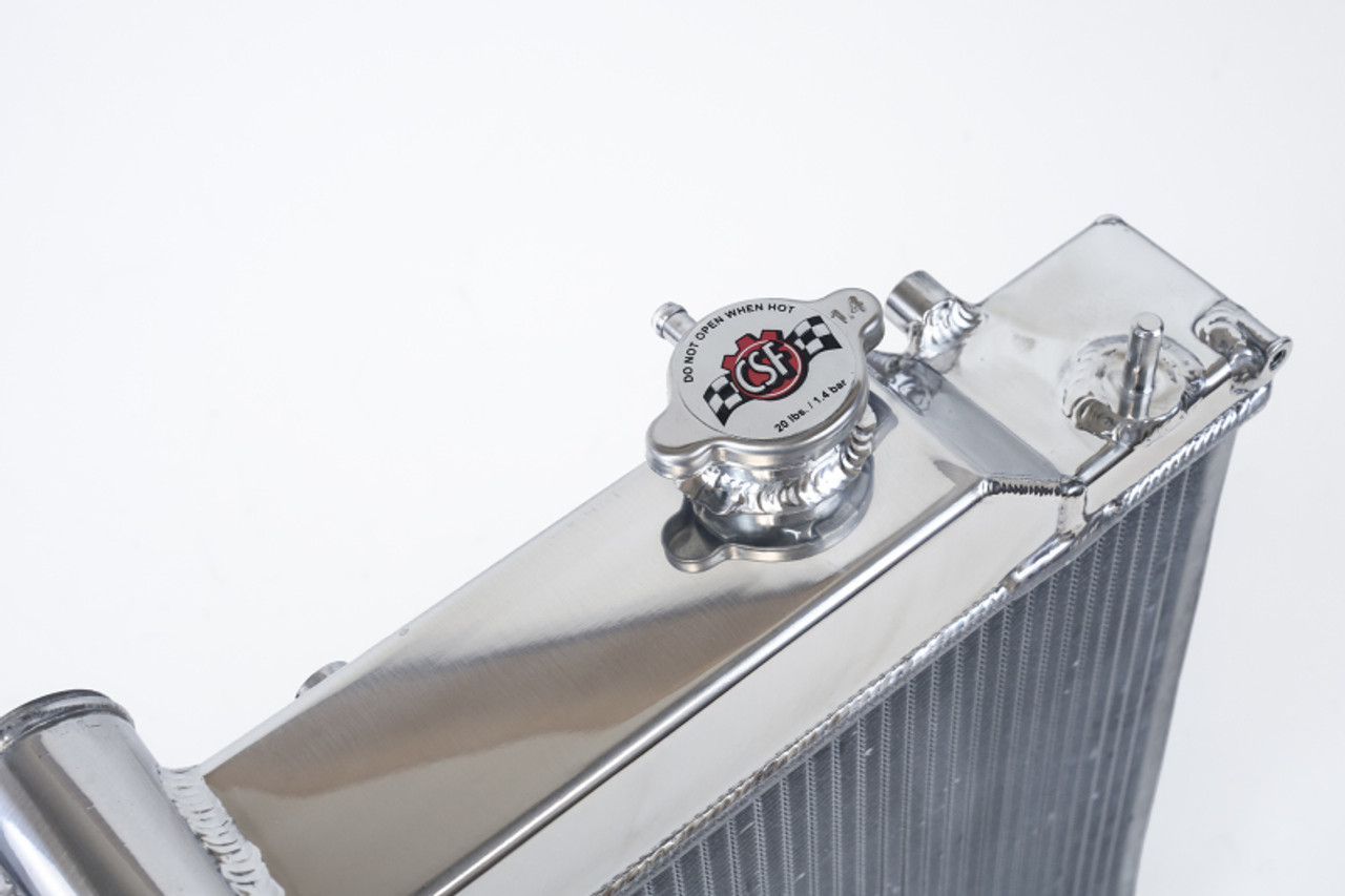 CSF 14-18 Subaru Forester High-Performance All-Aluminum Radiator - 7209 Photo - Close Up