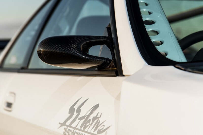 GReddy Garage 89-94 Nissan Skyline GT-R Carbon Side Mirror R32 Set - 44881102 Photo - Close Up