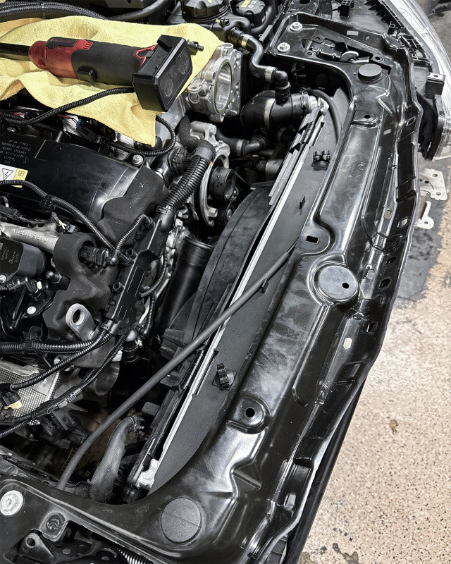 CSF BMW F-Chassis Gen 1 B58 High Performance All-Aluminum Radiator - 7089 Photo - Mounted