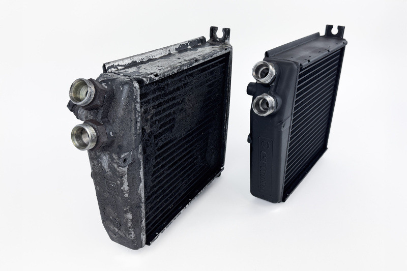 CSF Porsche 964/993 OEM+ Performance Fender Oil Cooler - 8334 User 2