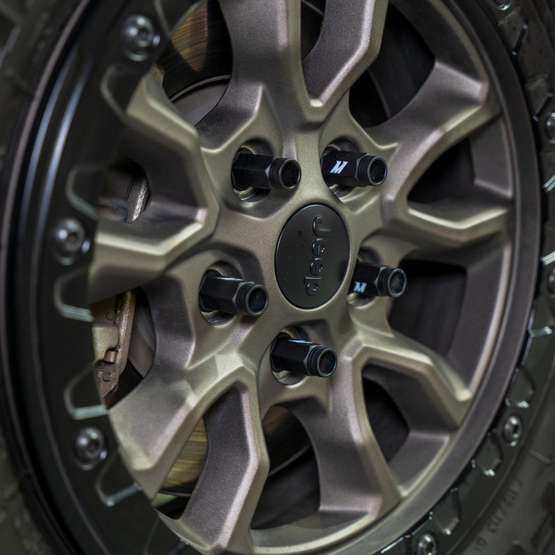 Mishimoto Steel Locking Lug Nuts M14x1.5 20pc Set Black - MMLG-M14-20LBK User 1