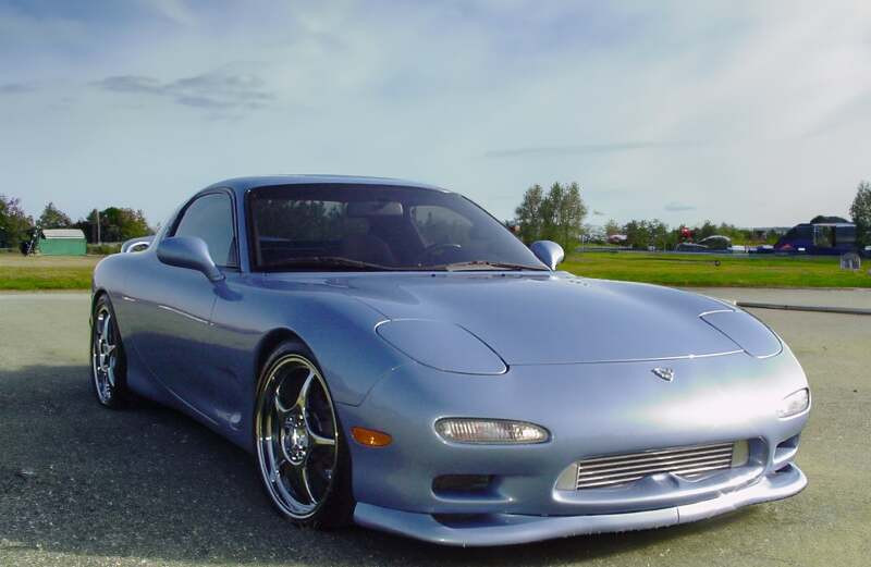 GReddy 92-02 Mazda RX-7 (FD3S) Aluminum Radiator TW-R - Front Mount - 12043800 Photo - Close Up
