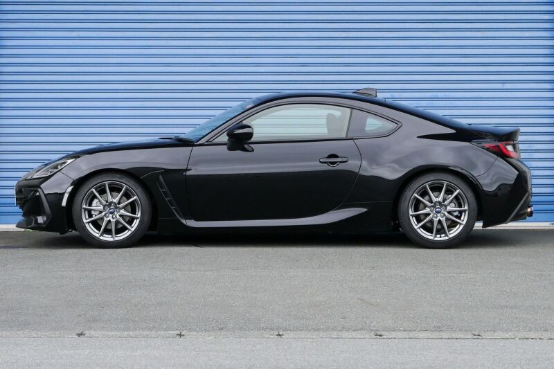 HKS 22+ Subaru BRZ Hipermax S ZD8 - Full Kit - 80330-AF020P Photo - Close Up