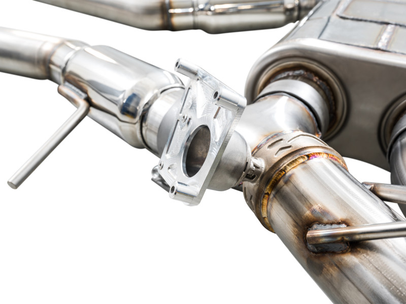 AWE Tuning 22-26 Cadillac CT5-V Blackwing SwitchPath Exhaust - Chrome Silver Tips - 3025-42562 Photo - out of package