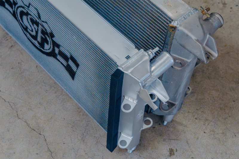 CSF 05-06 Ford GT High Performance All-Aluminum Radiator - 7245 User 2