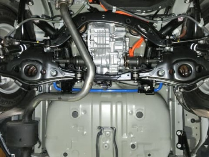 Cusco Rear Sway Bar w/ Bushings/Brackets 20mm OD Solid Steel 16-18 Toyota RAV4 Hybrid ONLY - 977 311 B20 User 1