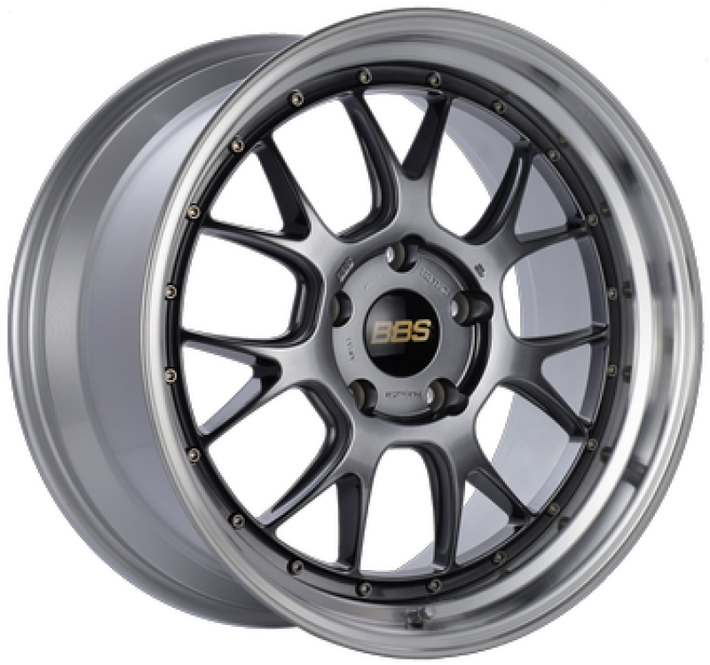 BBS LM-R 20x11 5x112 ET14 Diamond Black Center / Diamond Cut Lip Wheel -82mm PFS/Clip Required - LM358DBPK Photo - Primary