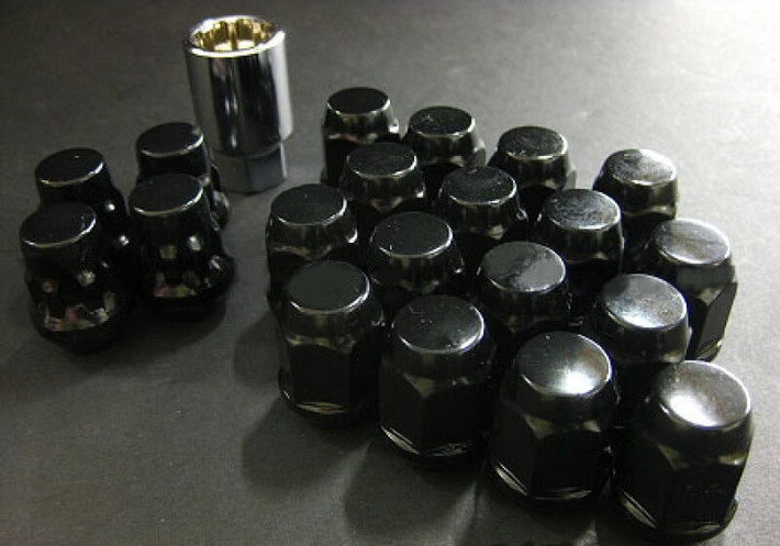 Project Kics 16 LUGS + 4 LOCKS Black Bullock And Nut Set - 12X1.50 - W651B19 User 1