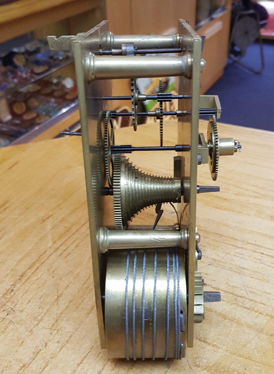 VT 0131  GREAT EASTERN RAILWAY FUSEE CLOCK MOVEMENT