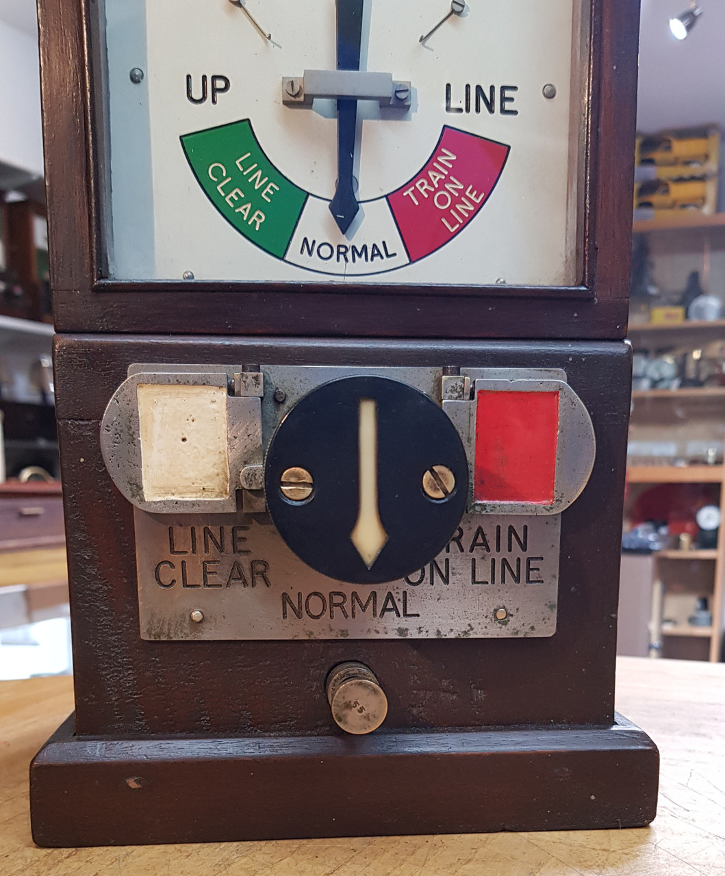 VT 3977. G.W.R. 1947 PATTERN DOUBLE LINE BLOCK INDICATOR.