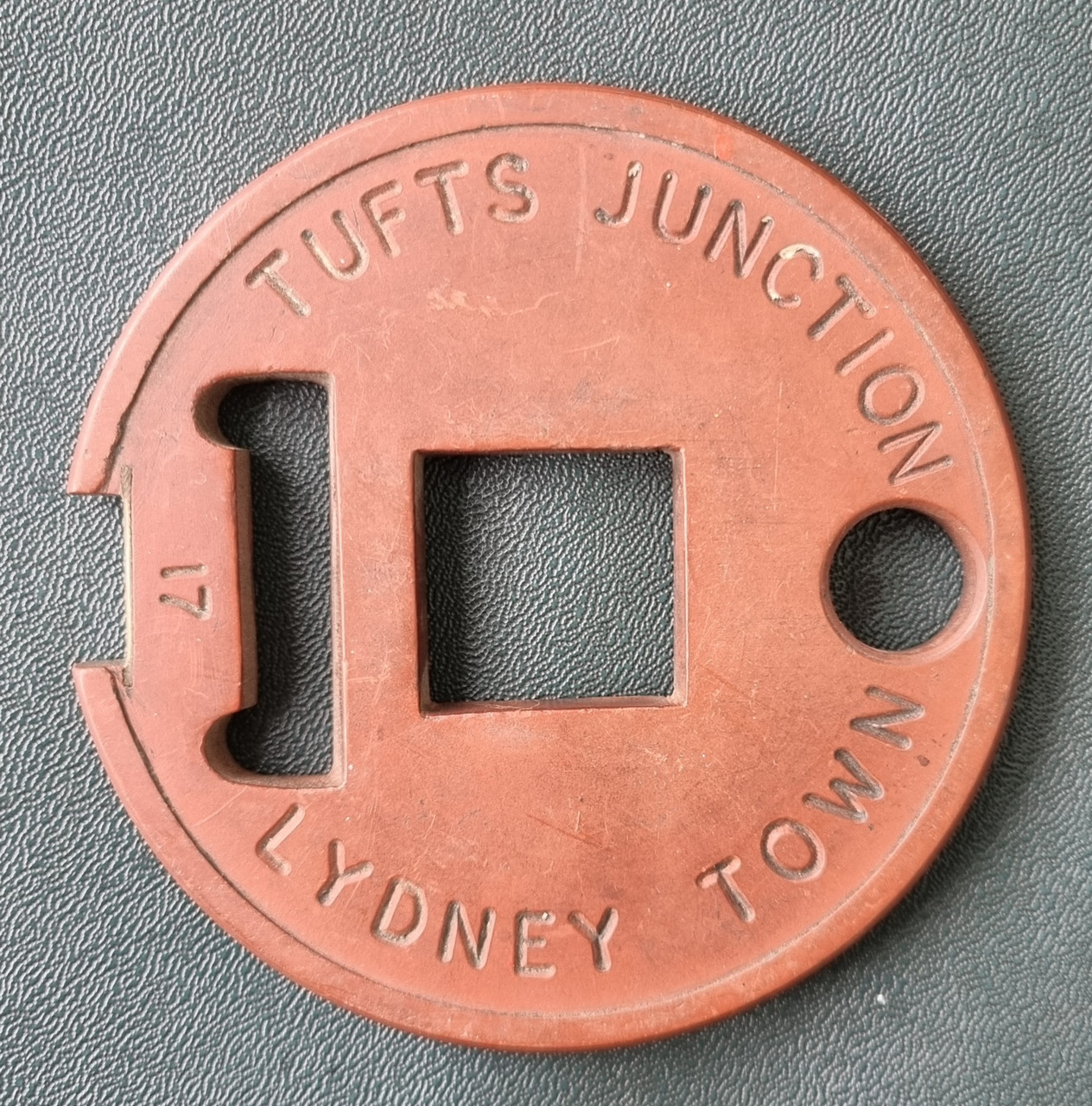VT 6192  G.W.R. TYERS NO 6 FIBRE TABLET "TUFFTS JUNCTION-LYDNEY TOWN"