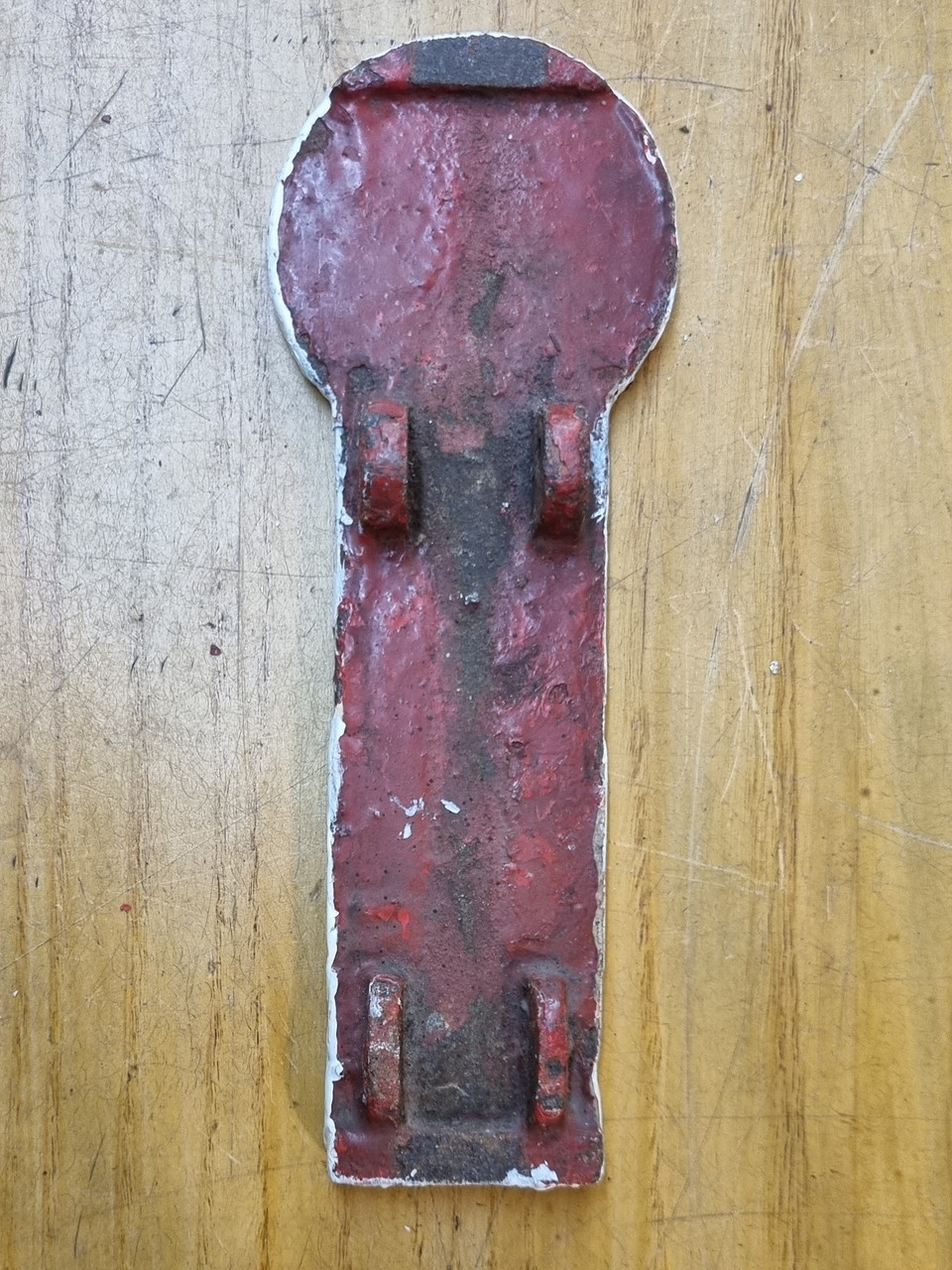 RA 7057B  L& Y R  CAST IRON SIGNAL LEVER PLATE NO 8