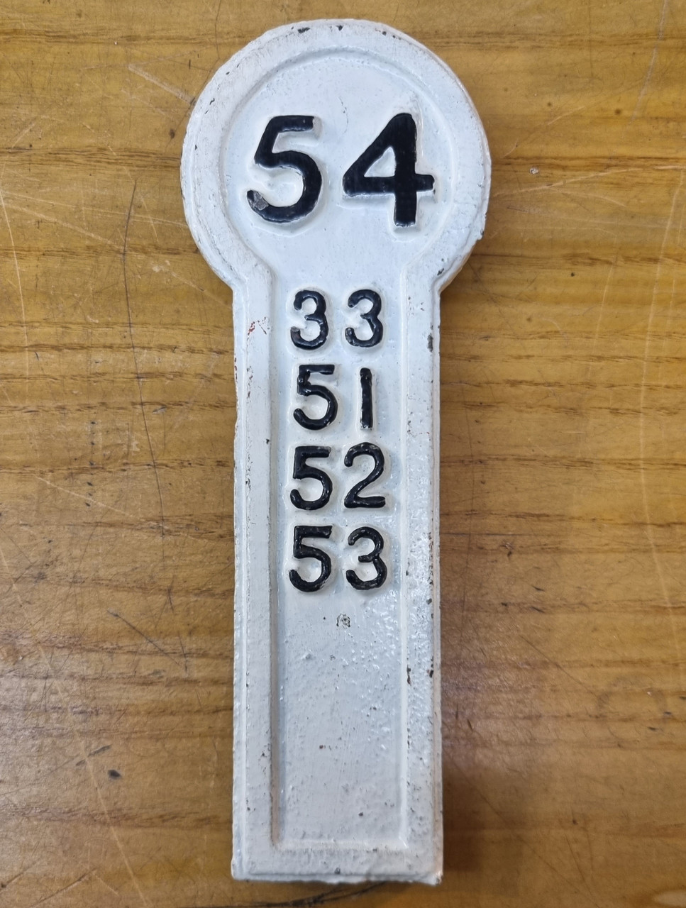 RA 7057I  L& Y R  CAST IRON SIGNAL LEVER PLATE NO 54