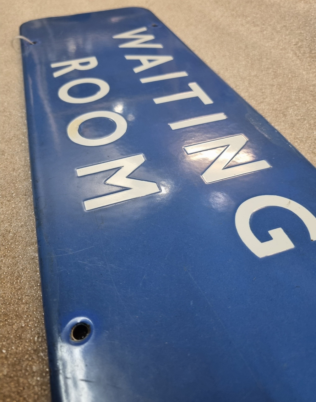 RA 6928  BR(SC) FULLY FLANGED "WAITING ROOM" DOORPLATE
