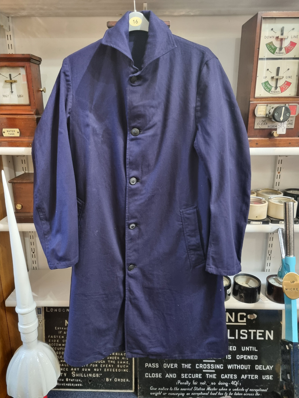 RA 6683C EX STORES DRIVERS/FIREMANS PREP COAT, SIZE 46