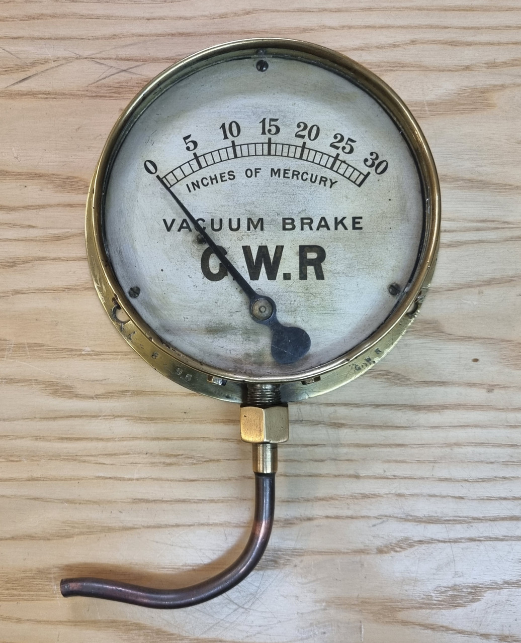 RA 7268  G.W.R. BRASS VACUUM BRAKE GAUGE