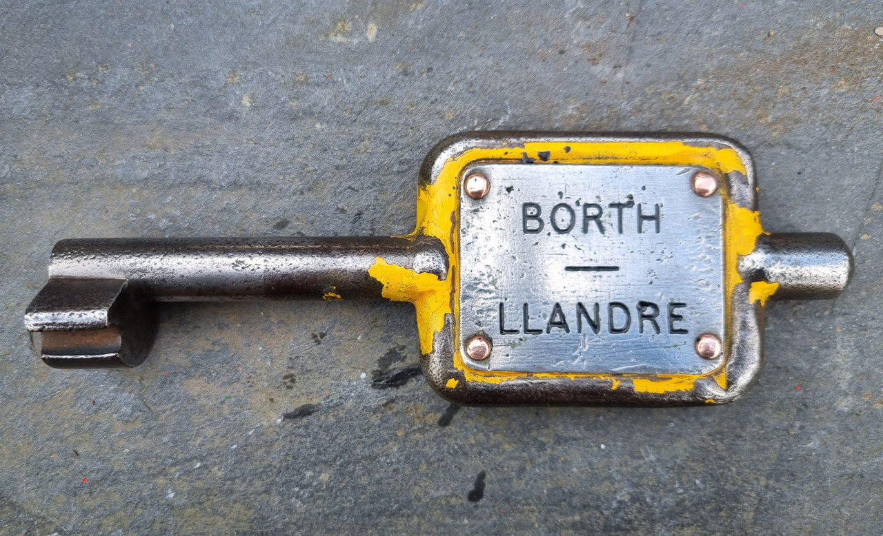 RA 7445  SINGLE LINE STEEL KEY "BORTH-LLANDRE"