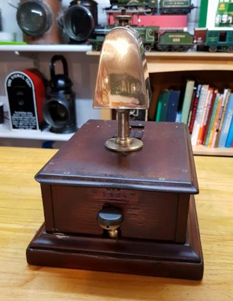 GWR TURNED STEM BLOCK BELL