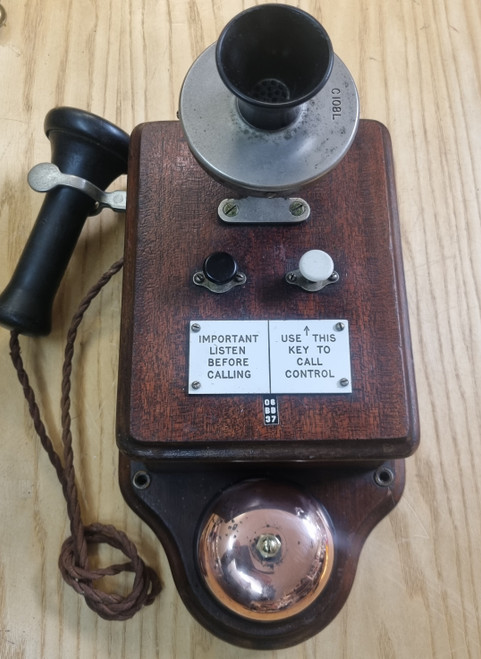 RA 7581  SIGNAL BOX 2 BUTTON TELEPHONE DATED 1932