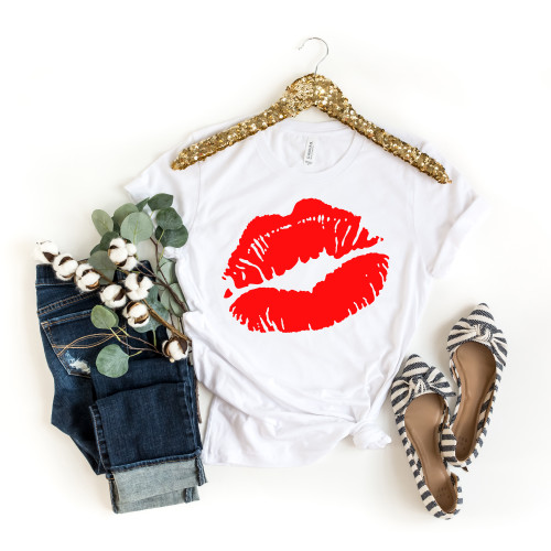 Red Lips Tee