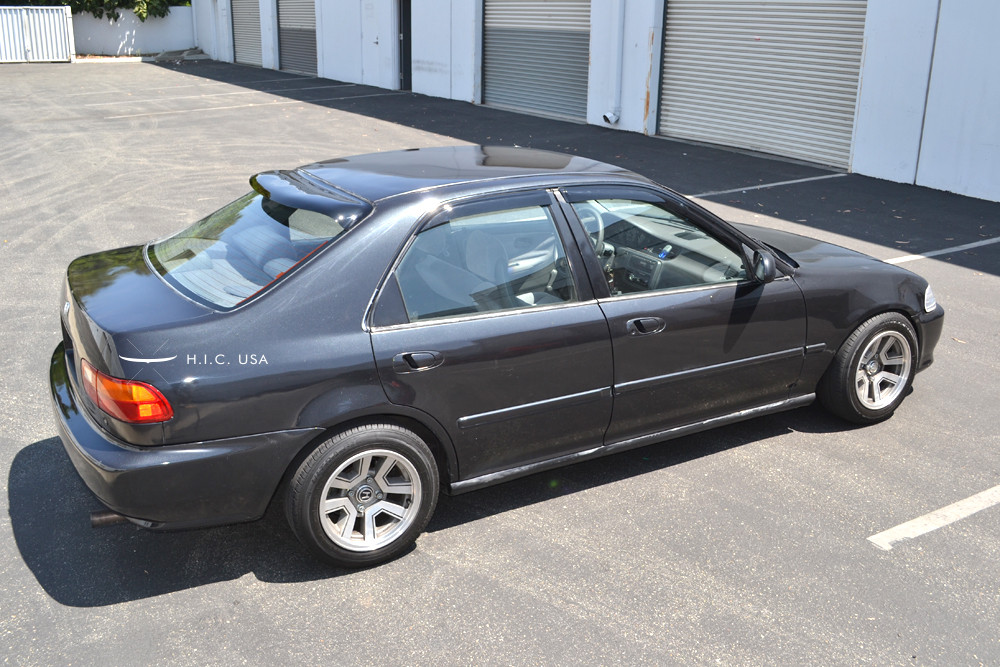 92-95 Civic 4Dr - Rear Visor 