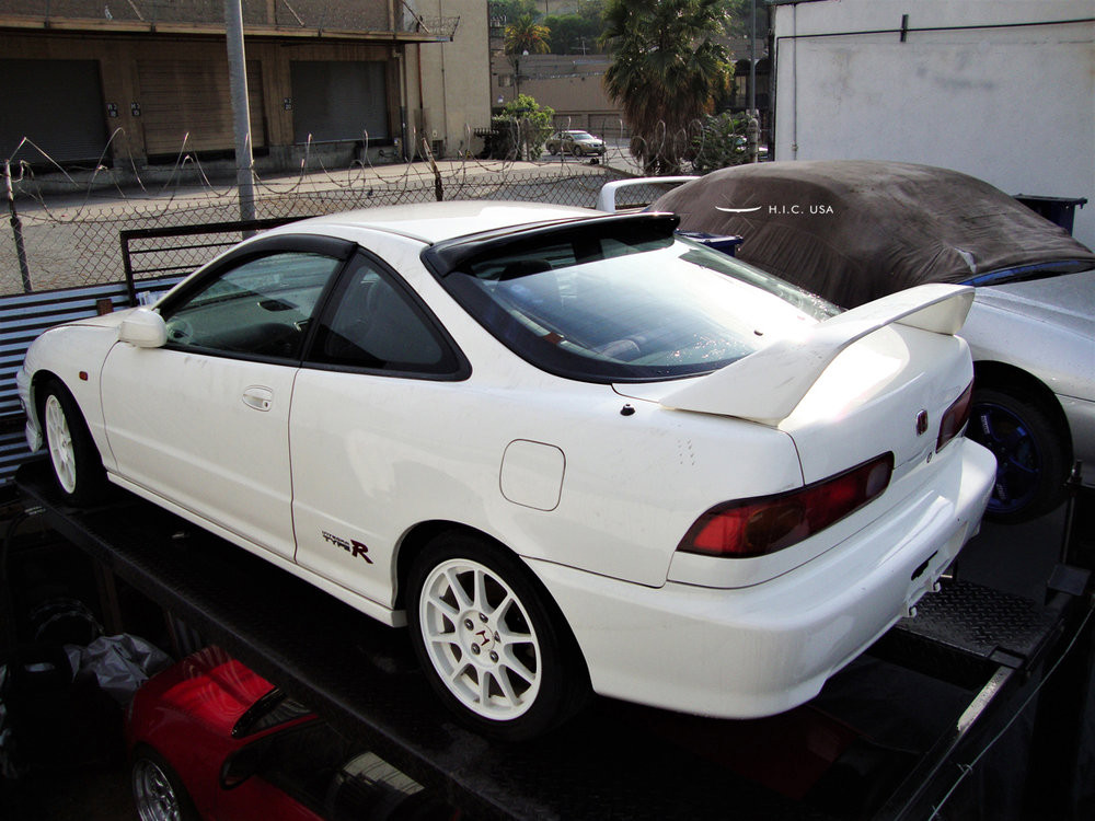 94-01 Integra 2Dr - Rear Visor 