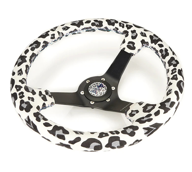 NRG WHITE SAVAGE INSPIRED STEERING WHEEL