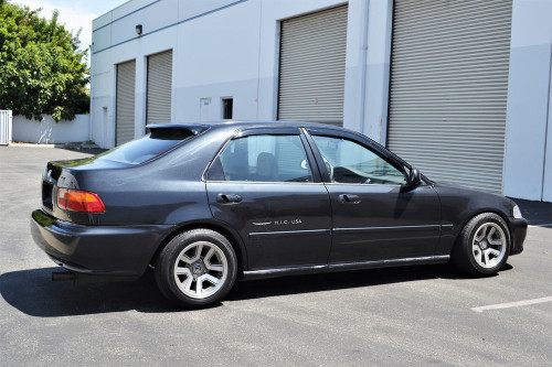 92-95 Civic 4Dr - Rear Visor 