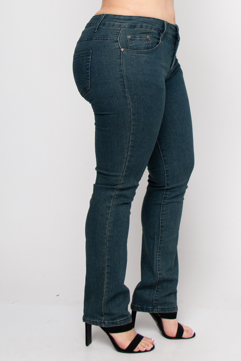 Size Relaxes Fit Straight-Leg Jeans 500X