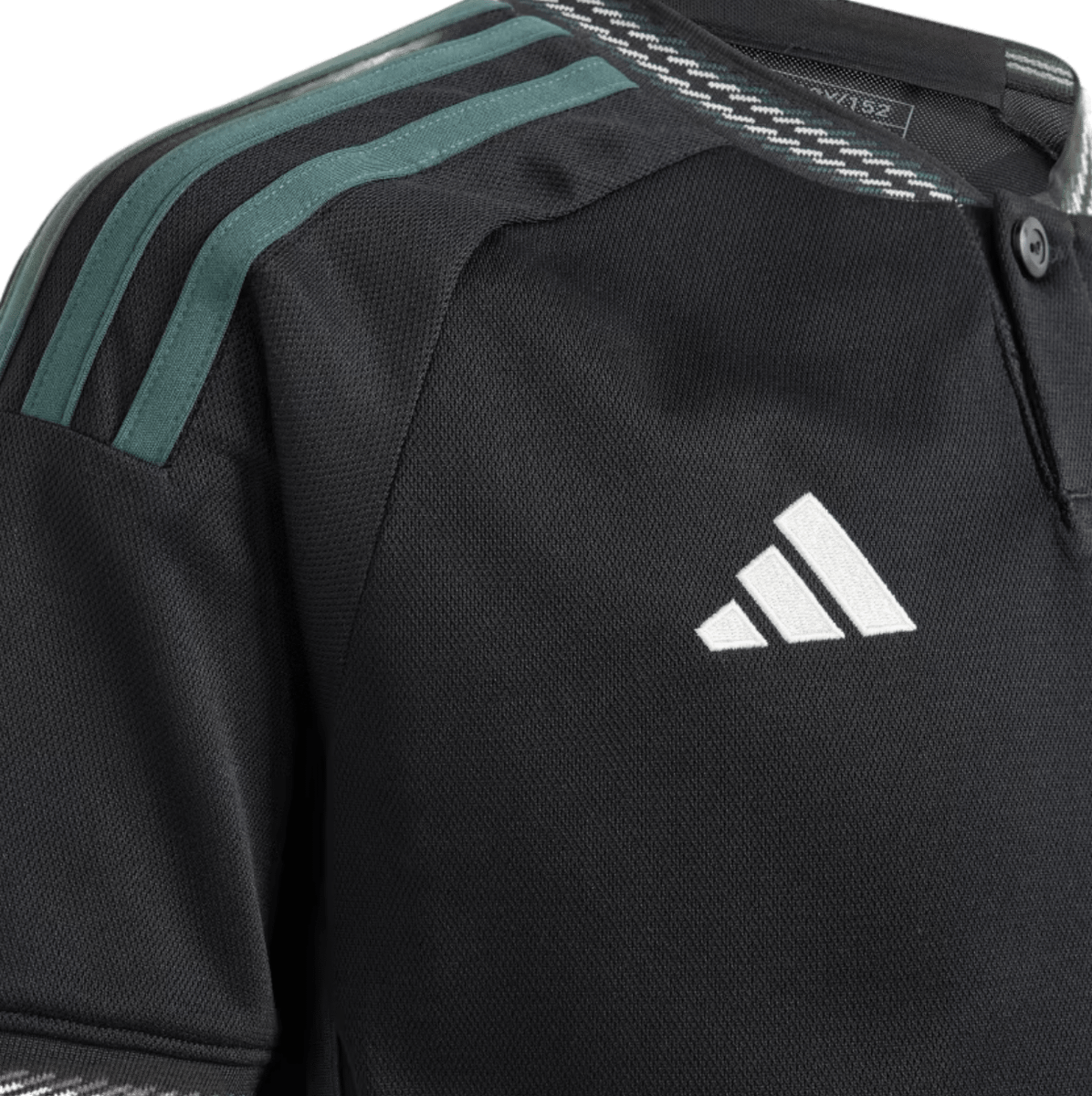Celtic 23/24 Kid's Away Shirt and Shorts