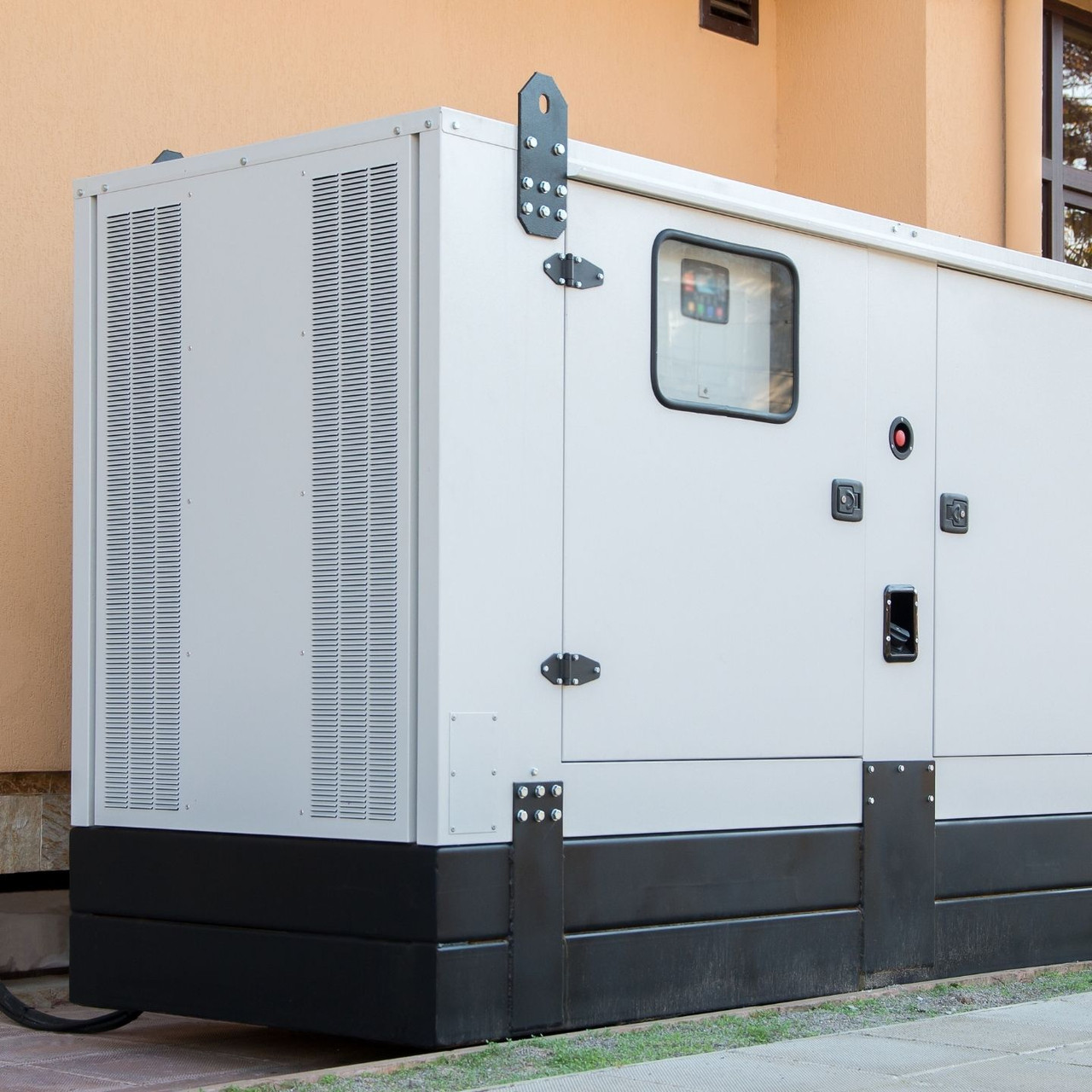 12 Benefits of Owning a Backup Generator - Monkey Industrial Supply