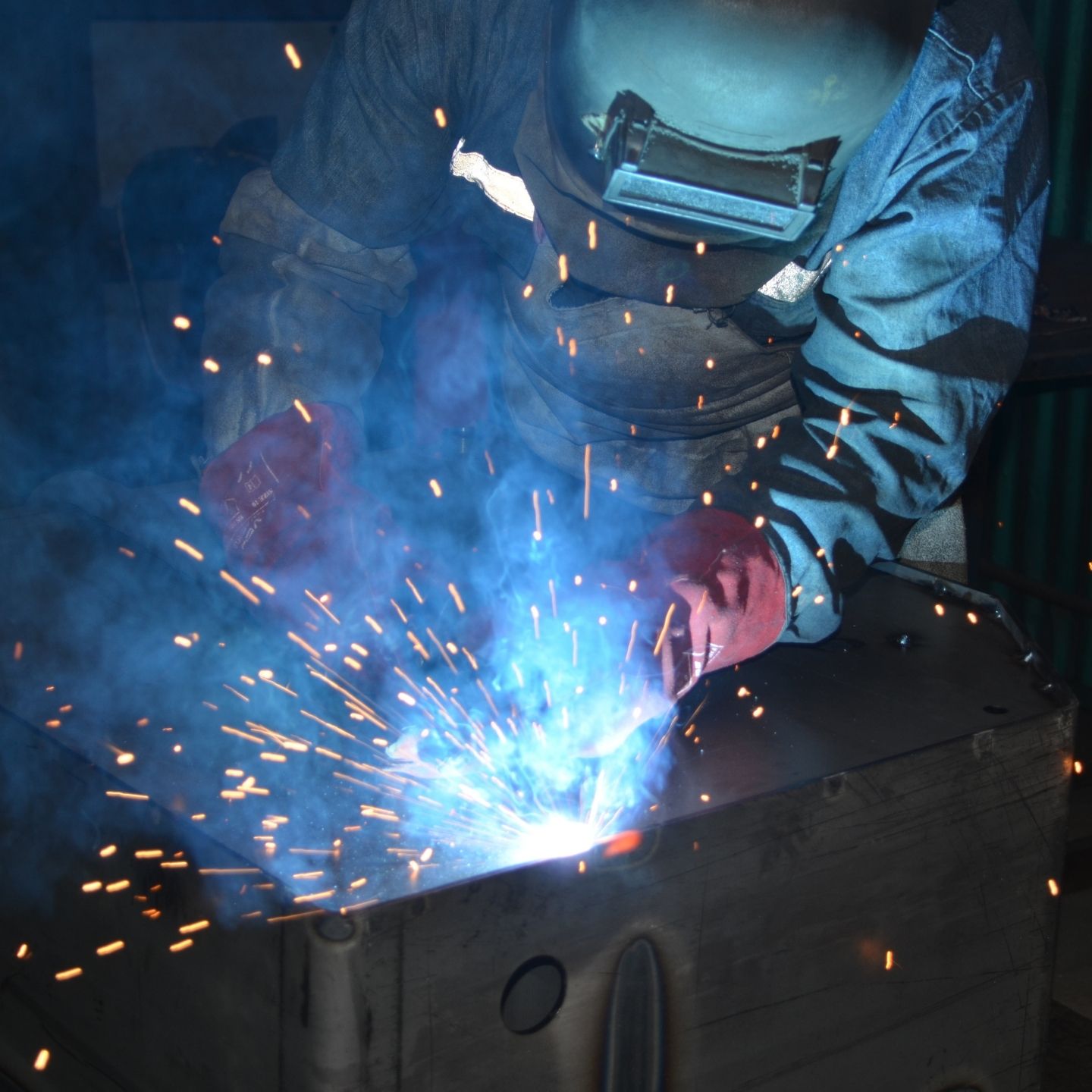 Welding Fumes A Guide To the Dangers and Solutions Monkey Industrial