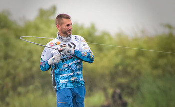 Howell Heralds the Summertime Texas Rig