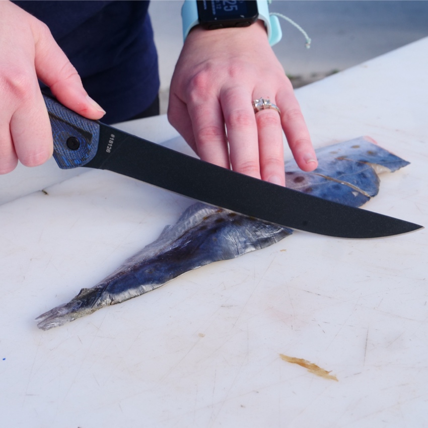 7" Semi-Flex Wide Fillet Knife