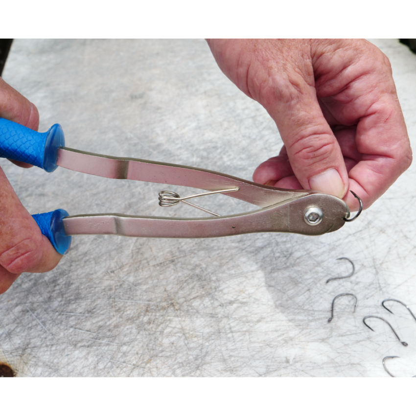 10.5" Carbon Steel Hook Cutter