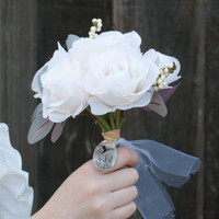 Custom handwriting on a bouquet charm