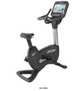 Life Fitness Platinum Club Series Upright Bike with Discover SE3 HD Console