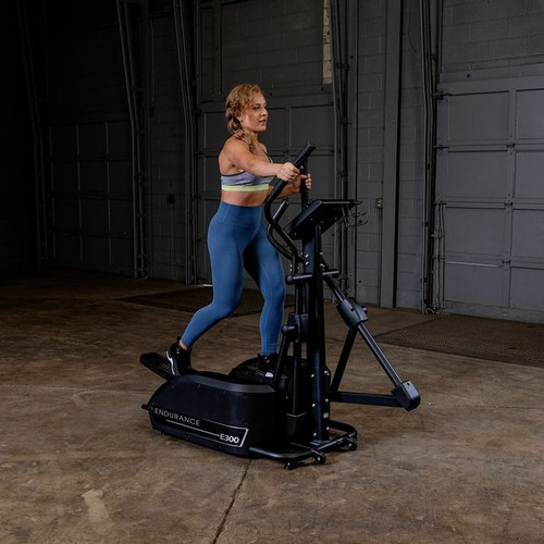 Body-Solid Endurance E300 Eliptical Trainer