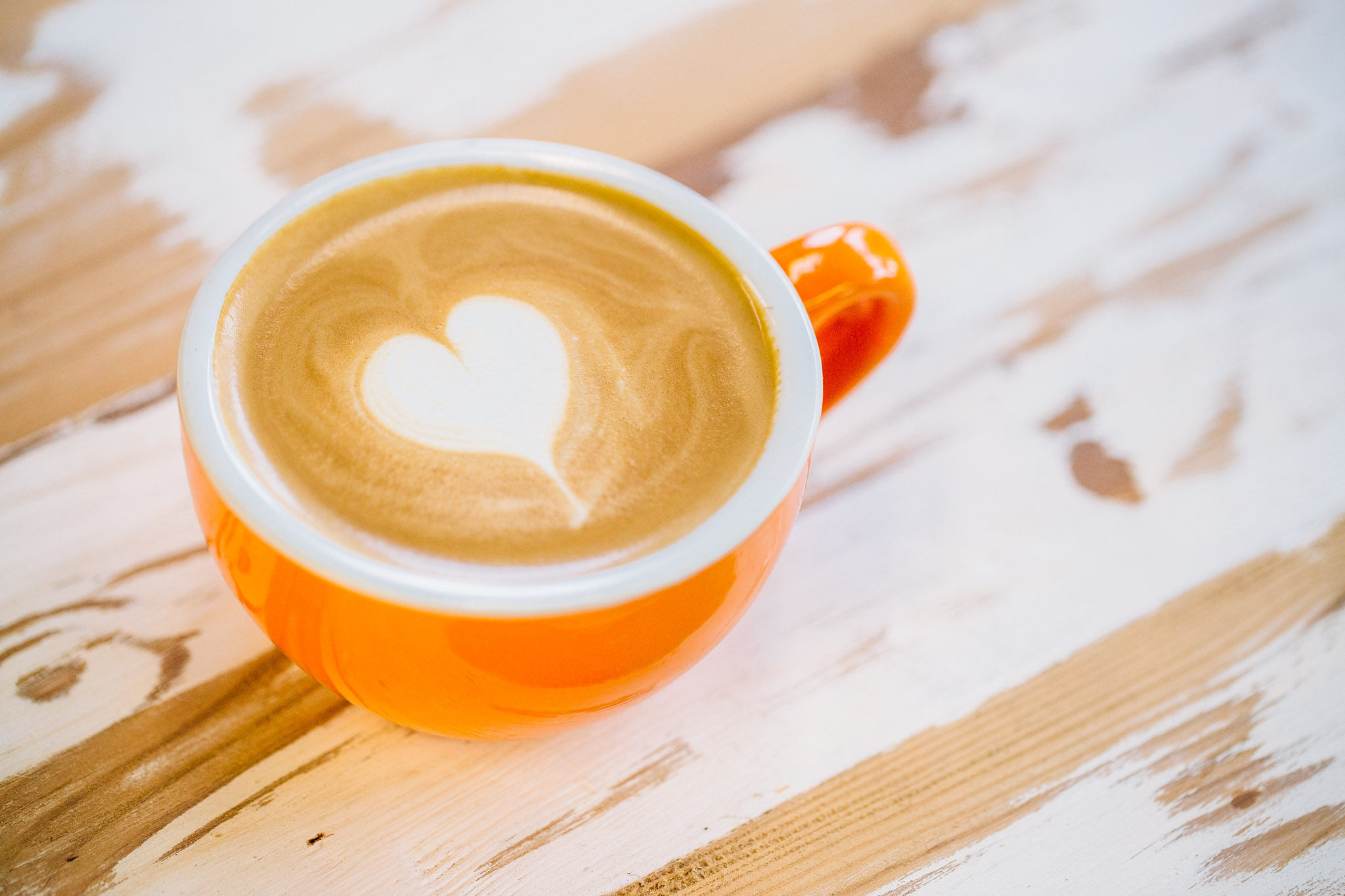 The Flat White Everything You Need to Know Aromas Coffee Roasters