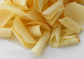 Indian Potato chips.  By Robin - Arrowhead Crisps, CC BY-SA 2.0, https://commons.wikimedia.org/w/index.php?curid=16841363