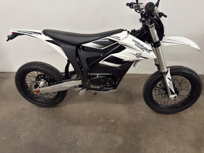 Omega Electric Dirt Bike for Sale – 30KW Peak Power 96V High-Performance