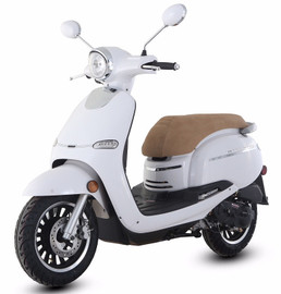 Trail Master Turino 50A Scooter, With Electric and kick start - white
