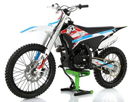 Apollo Thunder 250cc Dirt Bike, Offroad Racing Electric and Kick Start - Fully Assembled and Tested - Red Apollo Thunder 250cc Dirt Bike, Offroad Racing Electric and Kick Start - Fully Assembled and Tested - Red