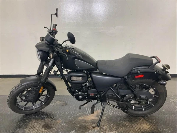 Display Model 2022 Dongfang Ghost Chopper – Cruiser Chopper Motorcycle