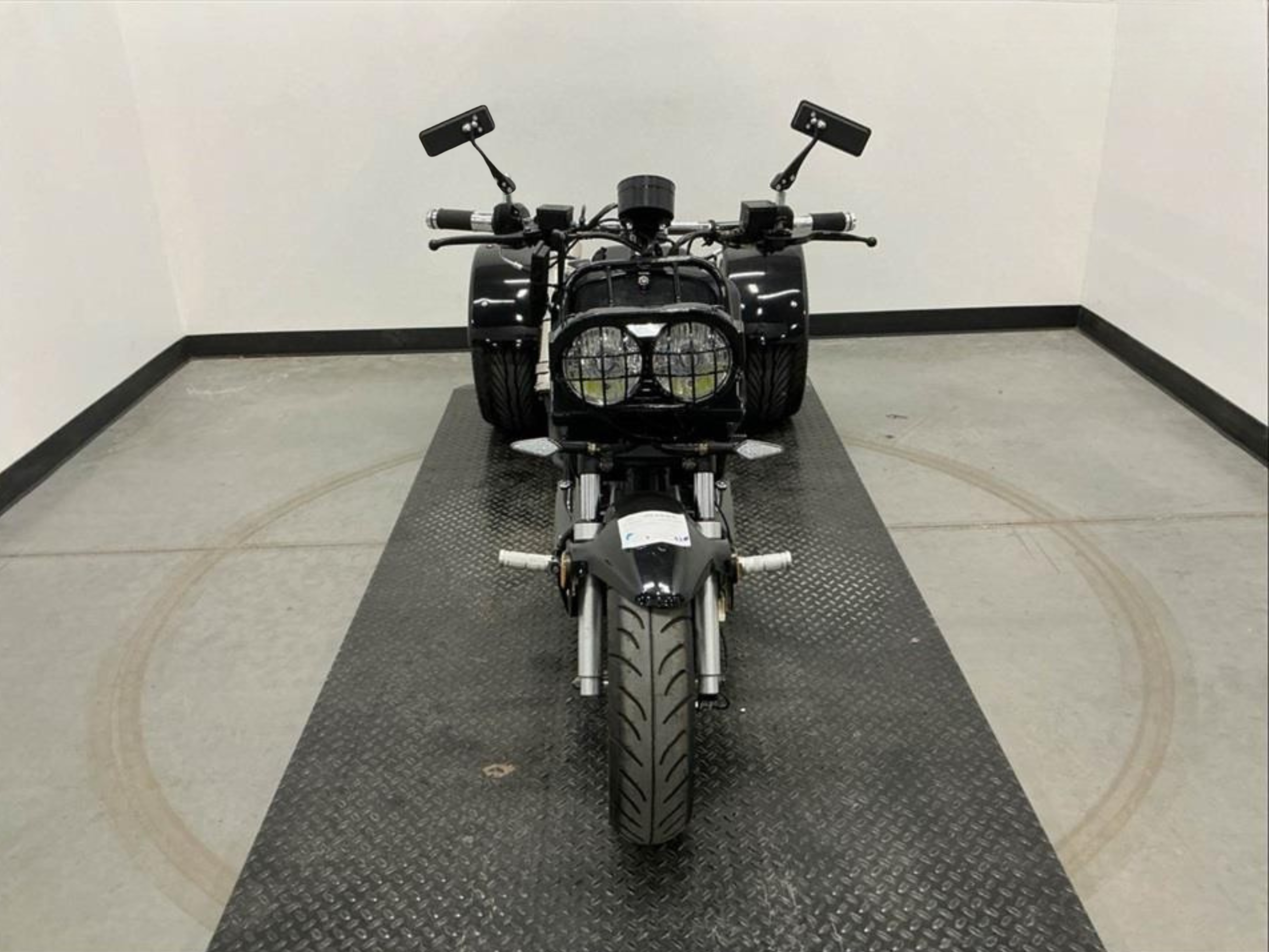 2023 Ice Bear Powersports PST150-2 – 150cc Automatic 3-Wheel Trike Scooter