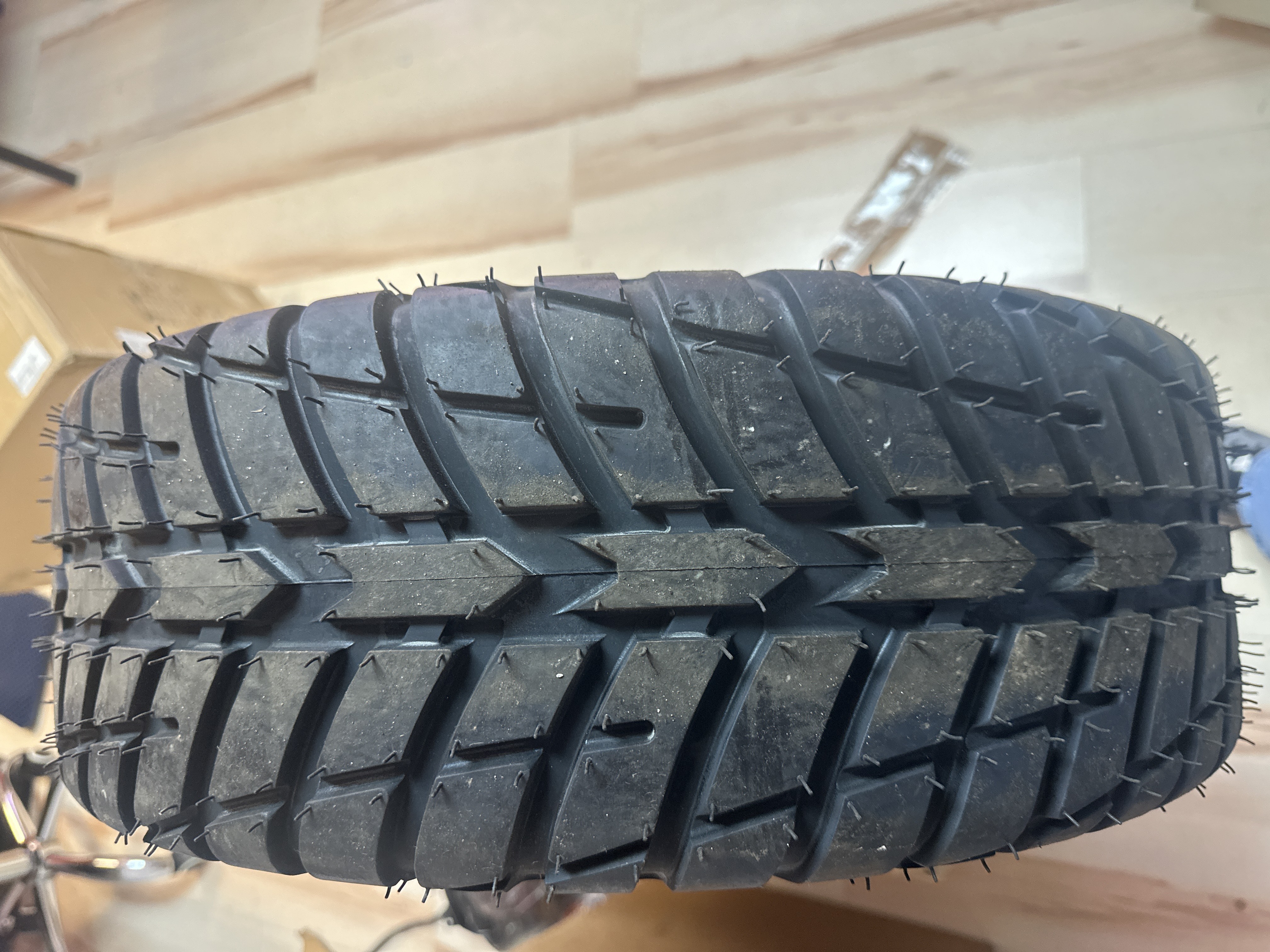 Vitacci Rover 200 Tire, At24X8-12