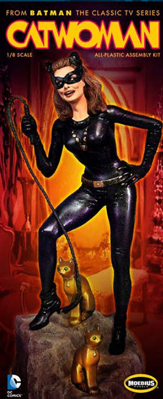 CATWOMAN - Model Kit