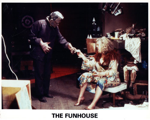 FUNHOUSE, THE (1981) - Original 8x10 Glossy Theater Photo